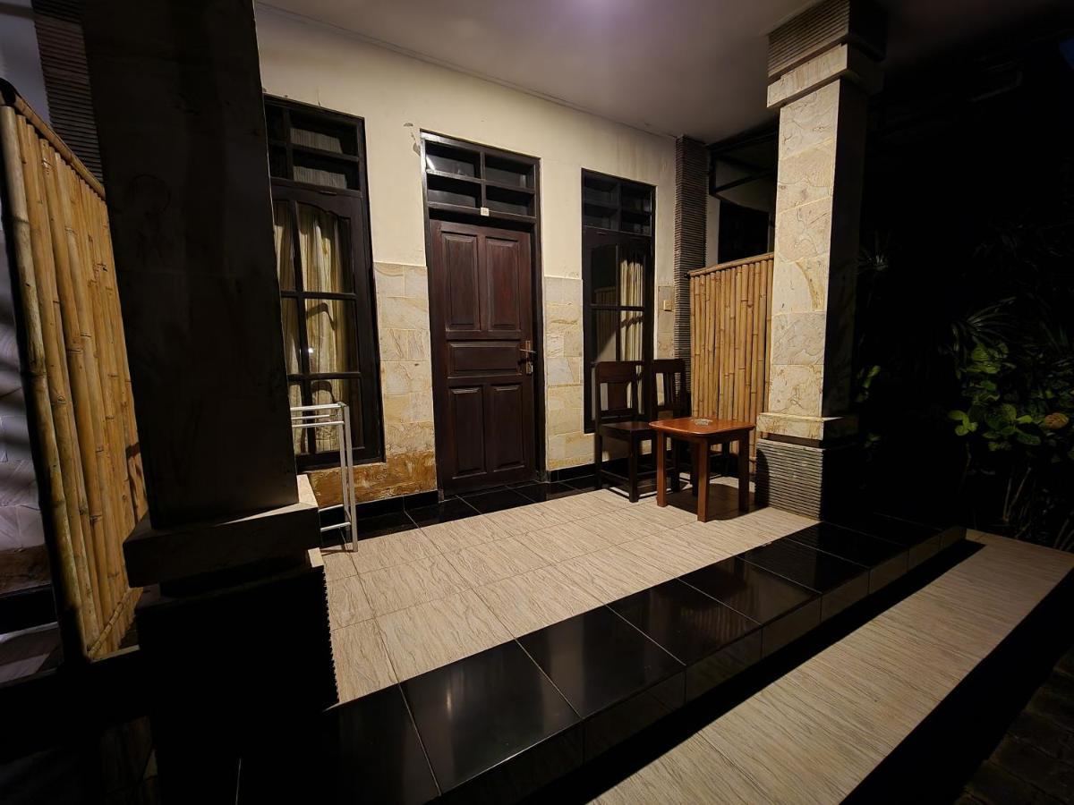 Timbis Homestay Bali Nusa Dua  Exteriör bild